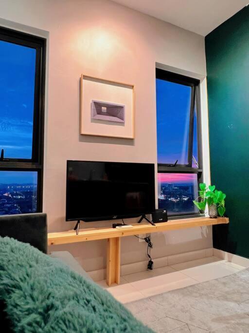 7 Pax Family Connecting Room D'Sara, Direct Link Mrt Kampung Selamat, Near Sungai Buloh & Thomson Hospital Shah Alam Exterior foto